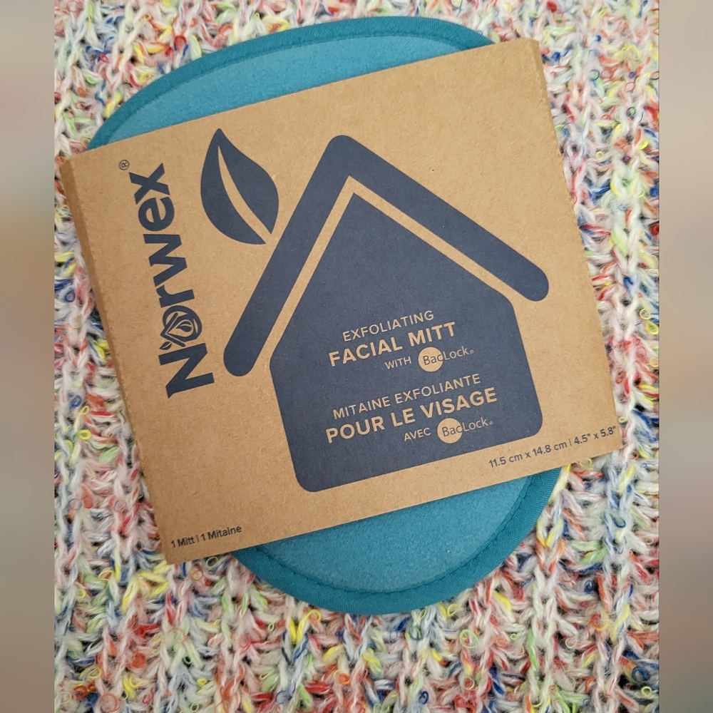 Norwex  Exfoliating Facial Mitt